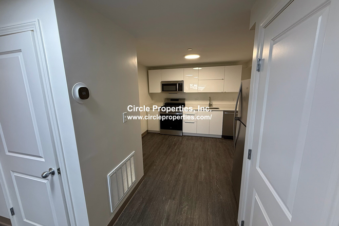 xx - Darling St 2 Bed Mission Hill Apartments