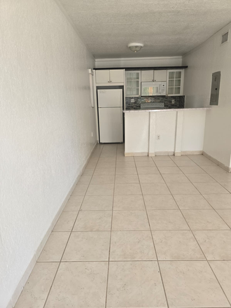 Inside Kitchen open - South Miami Villa Apartments