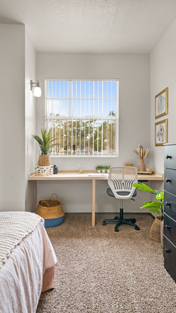 Bedroom - Station 42 Apartments