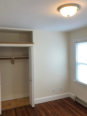 1 - SEPT 2026 – East Cambridge 2 Bed with Outdoor Parking, Pet Negotiable! No Broker Fees! Apartments