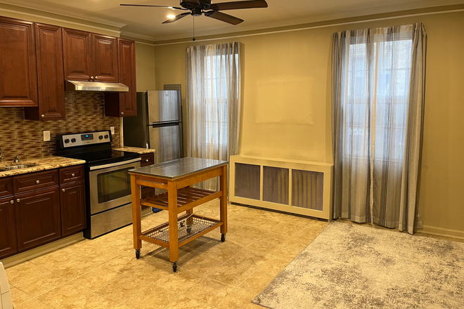 Kitchen entrance - Apartment Jefferson, Penn Medicine Bella Vista