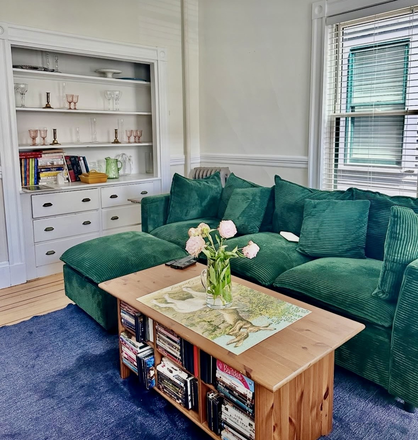 Living Room - Fantastic 3BR/2BA Apartment in Lovely Victorian Building