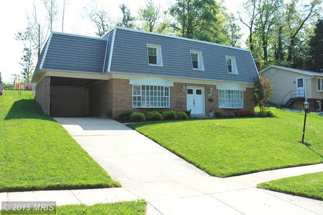 Front view - Rooms Available in a Beautiful Rental House for UMD Students