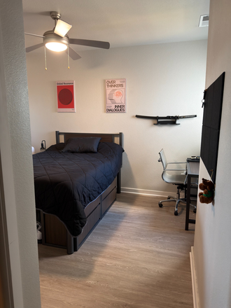 Bedroom - U Club on 28th