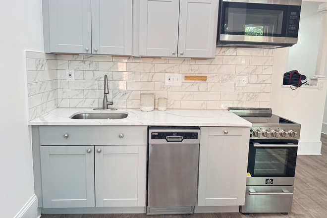 Kitchen - Furnished  Studio 2nd floor, new kitchen, W/D in basement, Dupont circle Condo