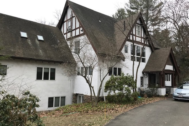 exterior - 1 BR in private home, close to campus