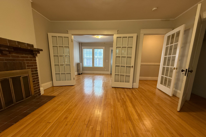 1 - AVAIL NOW! NO FEE〡Beautiful Harvard Sq. 2Bed〡H/HW Includ〡DW〡Laundry〡Pets OK Apartments