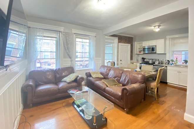 Photo - great for college students four bedrooms luxury unit Apartments