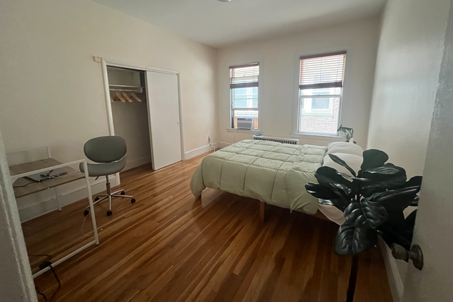 New AC unit just installed! Also, the closet is HUGE - [LEASE TAKEOVER] Furnished Large Bedroom + Office or 2 bedroom flex - 5 minute walk to campus Condo