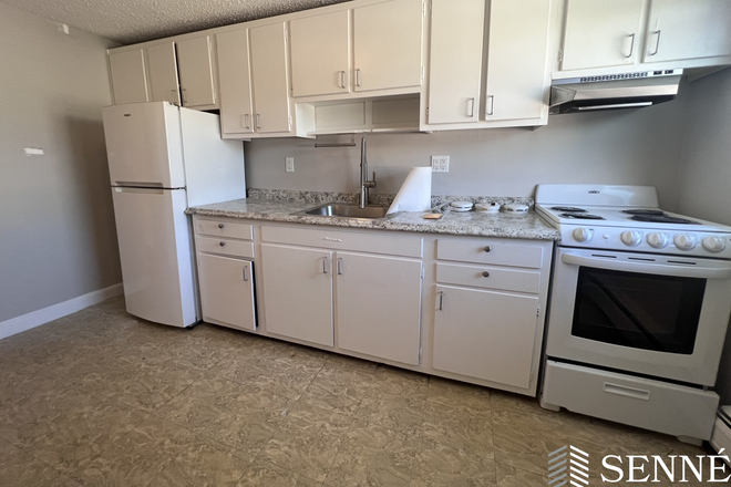 1 - Brookline 1BD 1BTH unit with D/W Apartments