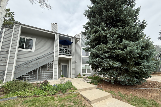 1 - AVAILABLE 8/5: 7401 Spyglass Ct #N101