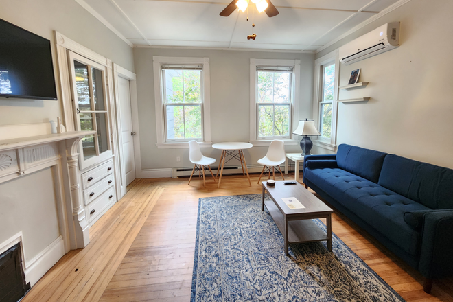 Living Room - Spacious 3 Bedroom, 1st floor, outdoor space, off-street parking! Apartments