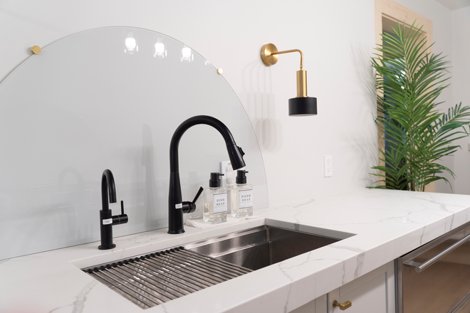 Kitchen - Fun and fancy 1 bedroom apt close to everything