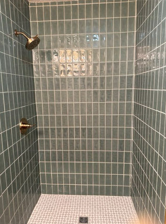 Bathroom 2 - 4 bedroom remodeled home 10 minutes from campus