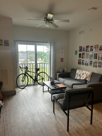 Shared living room area - North 116 Flats Apartments