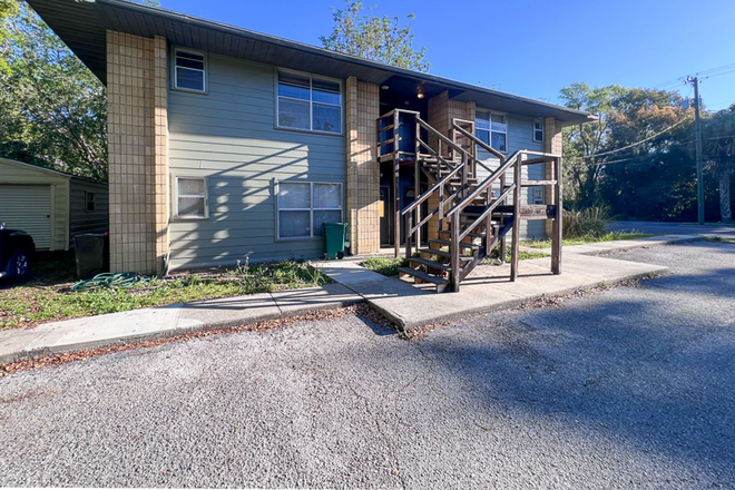 Photo - 2BR/1BA Apartment off NW 6th Street - Available NOW!