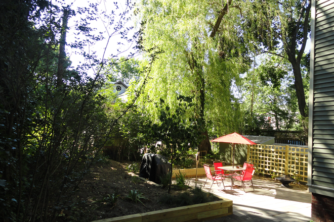 Call NOW for showings! 617-236-8600 - NORFOLK ST - HUGE 2 FLR 7BR NEAR KENDALL SQ AVAIL *9/1/2026* W/ 3 BATH, LRG BDRMS, W/D IN UNIT, YARD Apartments