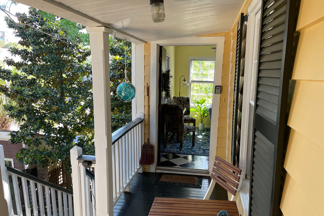 Entrance - 22 Steps Above Charleston Rooftop Apartment