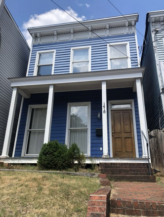 Outside Street View - 1418 W Clay St