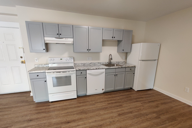 Kitchen - Two Bedroom Apartment All Utilities Included!