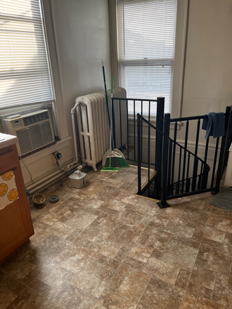 Kitchen - Sublease available! Near east side dorms!! Apartments