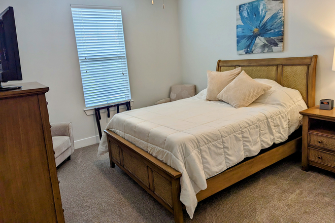 Fully furnished Queen Bedroom - Furnished 3rd Bedroom & Bath - The Haven at Indigo Square in Mt Pleasant Apartments