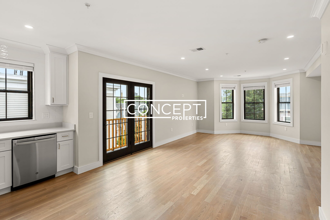 285 Lamartine #3 - [9.1.2025] No broker fee - Luxury 4 beds/2baths near the Orange line [Jamaica Plain] Apartments