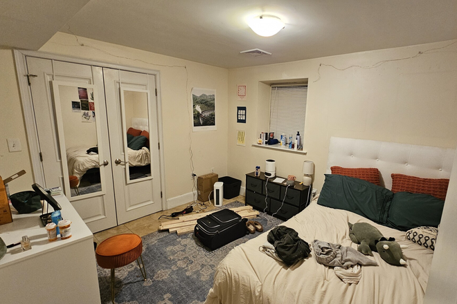 Spacious bedroom with large closets - Enjoy your own single family home! Close to BC campus