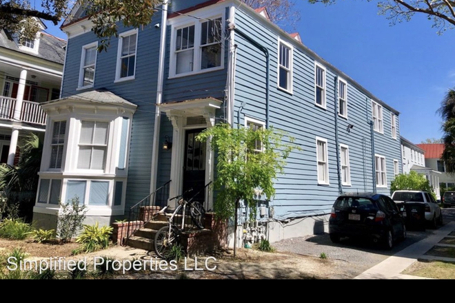 Front of building - Ashley Ave - 2 BR / 1 Bath one block from campus