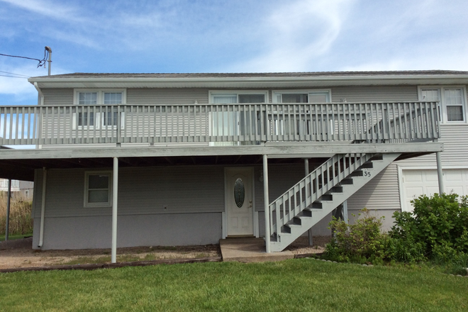 Front of House - 35 Cypress Avenue Narragansett, RI 02882 House