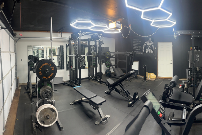 Garage gym - Quiet, Clean Home Near WCU - Utilities & Parking Included