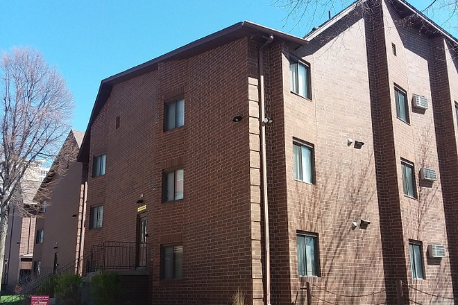 Student Apartments For Rent Near University Of Iowa In Downtown Off Campus Housing University Of Iowa