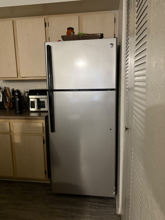 Kitchen - Mercury 3100 Apartments