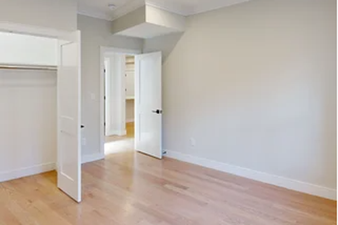 Call NOW for showings! 617-236-8600 - ALLSTON ST - *NO FEE!* STUNNING RENOVATION 4BR/1BA *NOW* W/ IN UNIT LNDRY, EQUAL BDRMS, PORCH! Apartments