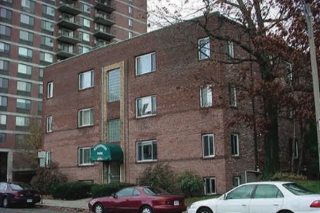 Outside Street View - AVAILABLE AUGUST 2026---Holds 3 for $3300 ~~~~2016 Commonwealth Ave