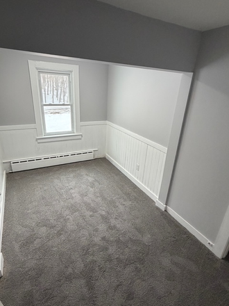 bedroom 1 - 5 Bedroom unit in duplex Duplex