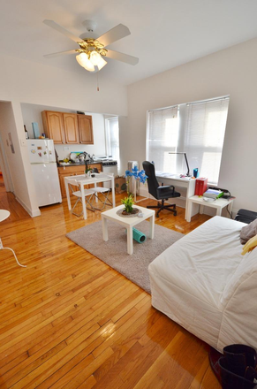 . - Spacious, sunny, 1-bed on Symphony Rd. Contact Will McGowan 617.512.5822 Apartments