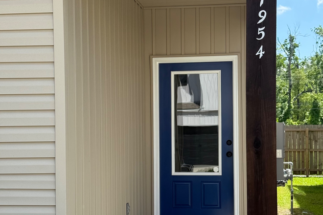 Front door - 7954 Pisa Drive Townhome
