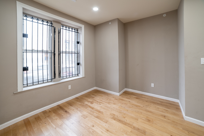 Studio - Modern Studio A Block from Campus Apartments