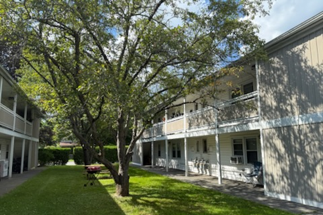 Exterior - Mill Hollow Apartments