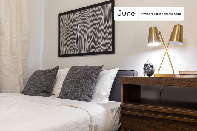 Photo - Private bedroom in 4 bed/1 bath Home