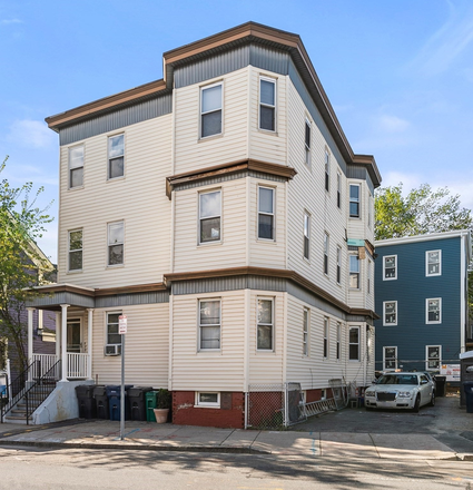 . - 5 bed 1.5 bath minutes from MIT