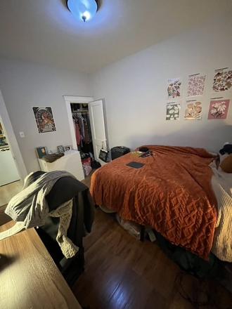 bed - 1/2 Bedroom split Hemenway Apartments