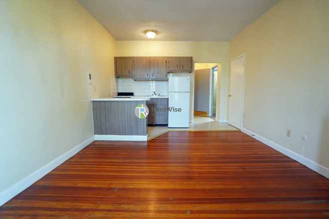 1 - SEPT 2025-Awesome Studio, H/HW inc. Student ok. NO FEE!!
