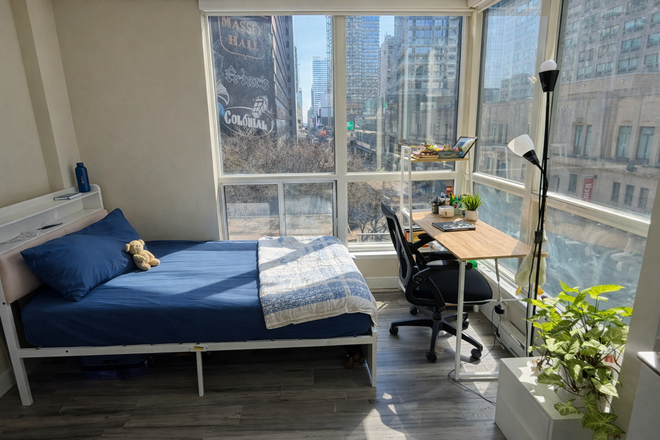 Bedroom - Furnished Private Bedroom in Downtown Condo, at College Station, near UofT