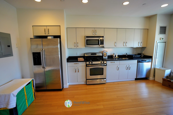 1 - Modern South End Living Near Boston Medical Center Apartments