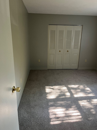 Bedroom - Harbor point, UMass campus Townhome