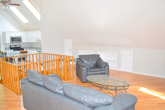 Image - 12 Carol Lane - Bonnet Shores and North End - Narragansett House