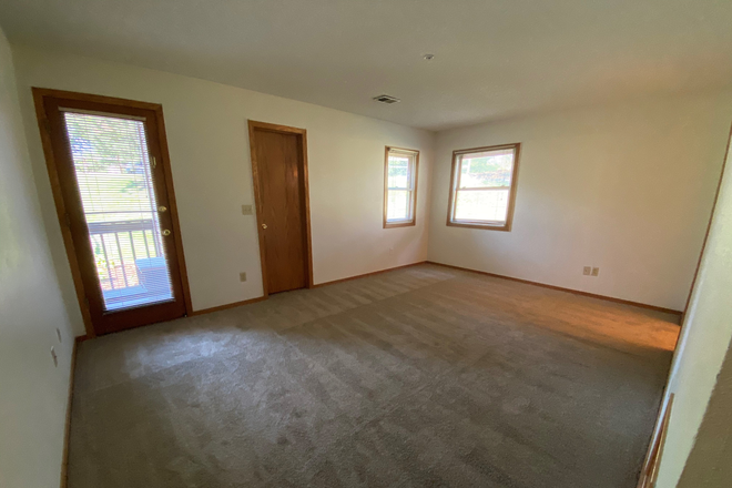 2 - AUGUST PRELEASING: 2800 Sundown Ln #J107 Condo