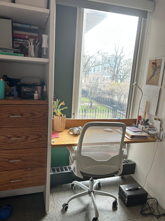 Bedroom 1 - 1 en suite bedroom - Peabody Terrace available from mid December to end of January Apartments